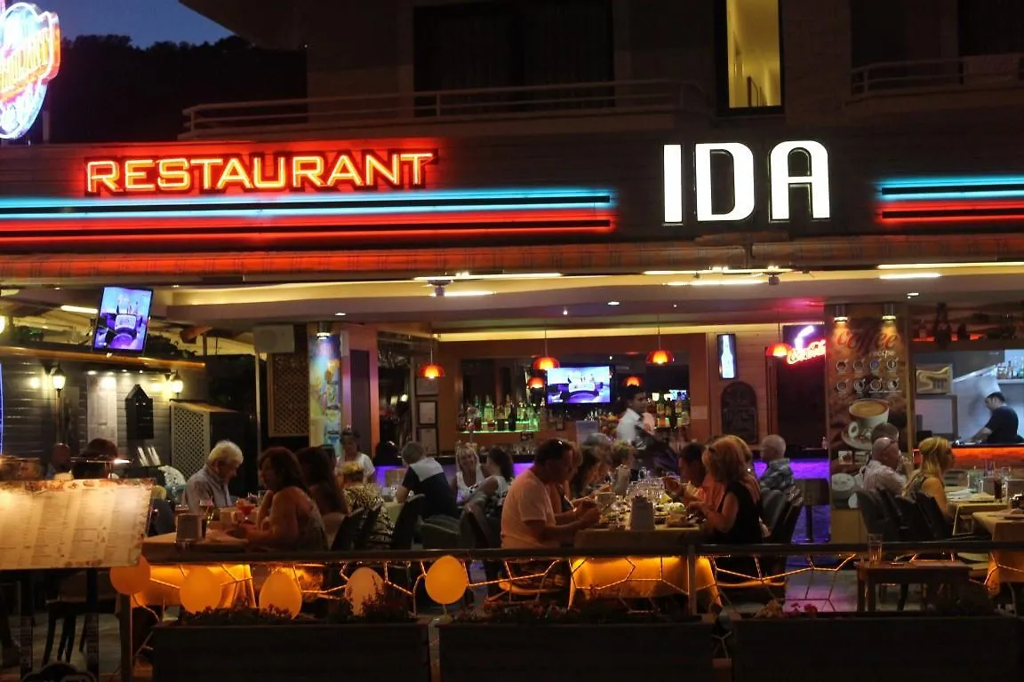 Ida Hotel Мармарис